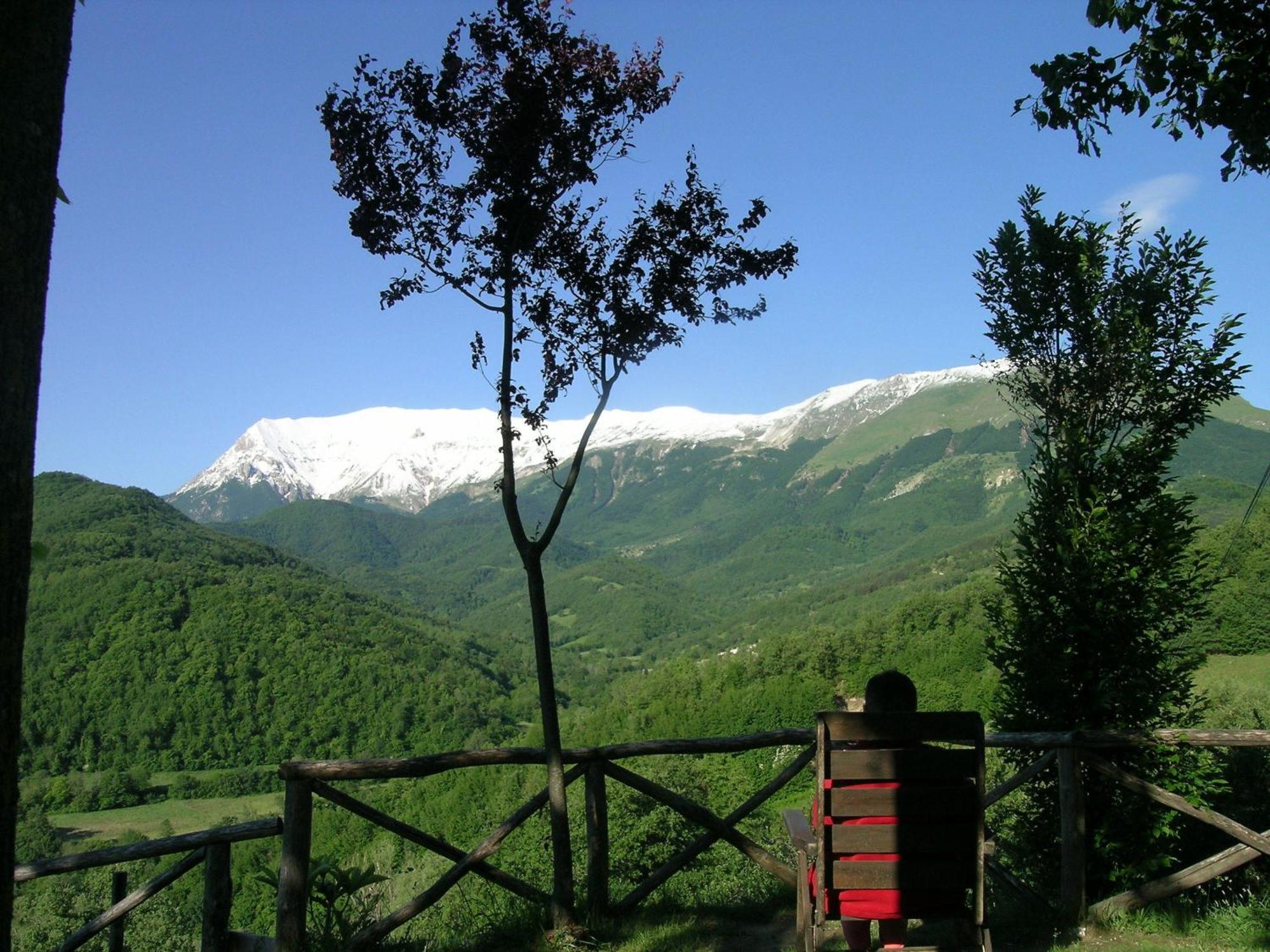 La Cittadella Dei Monti Sibillini Guest House มอนเตมอนาโก ภายนอก รูปภาพ